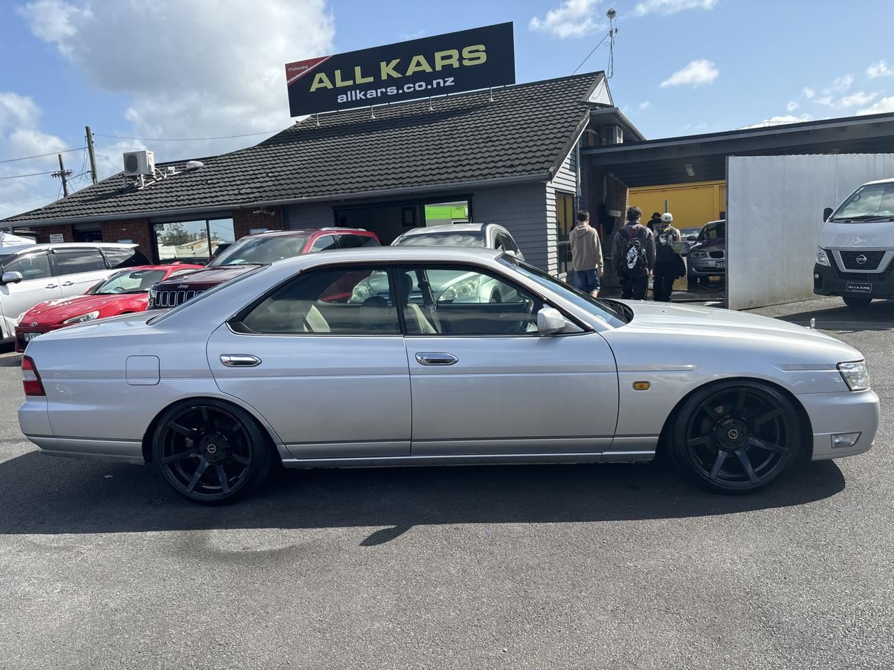 Vehicle image 4