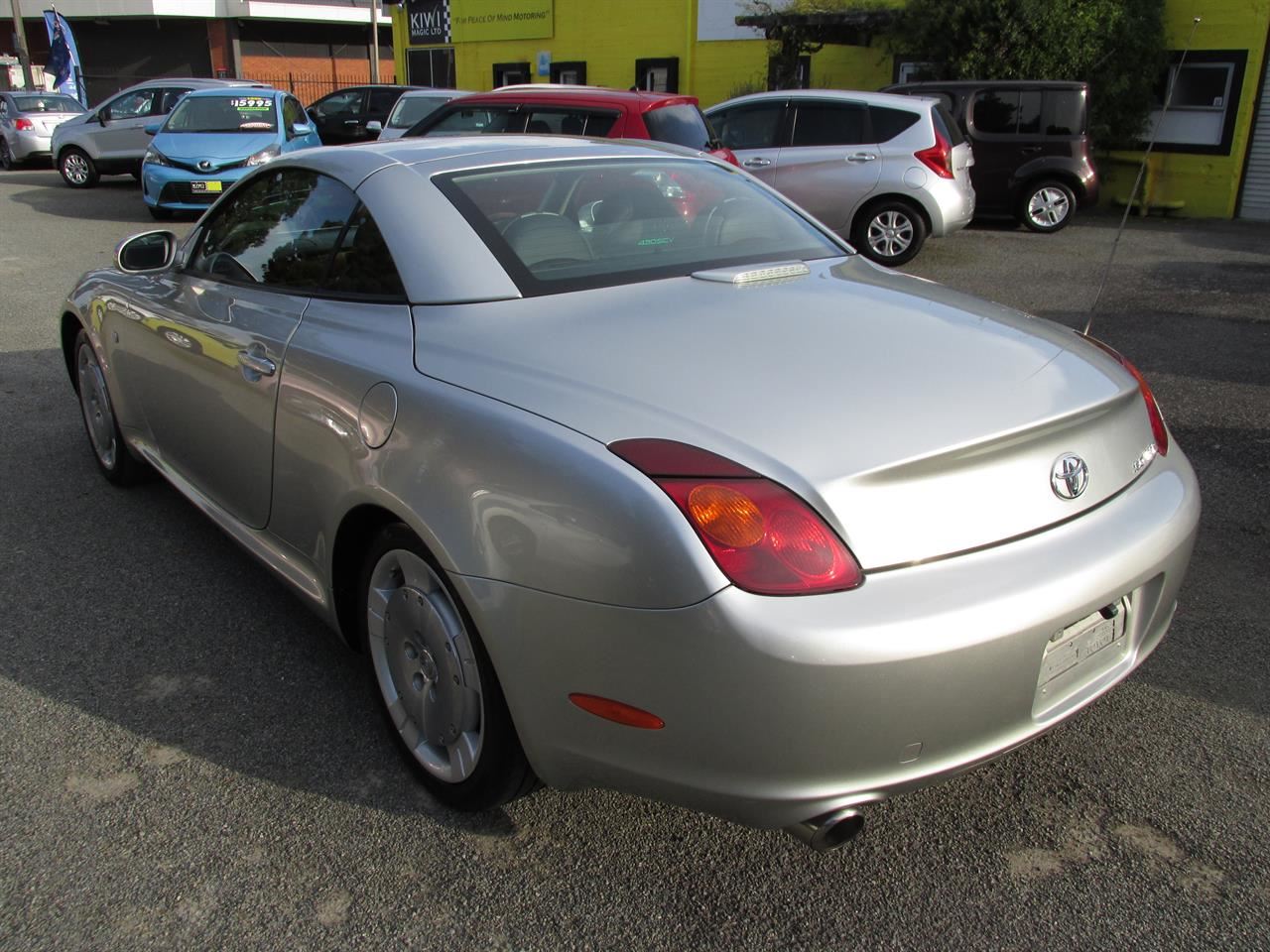 Vehicle image 3