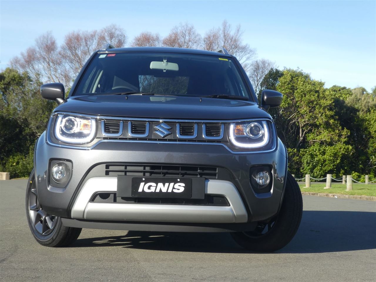 Vehicle image 3