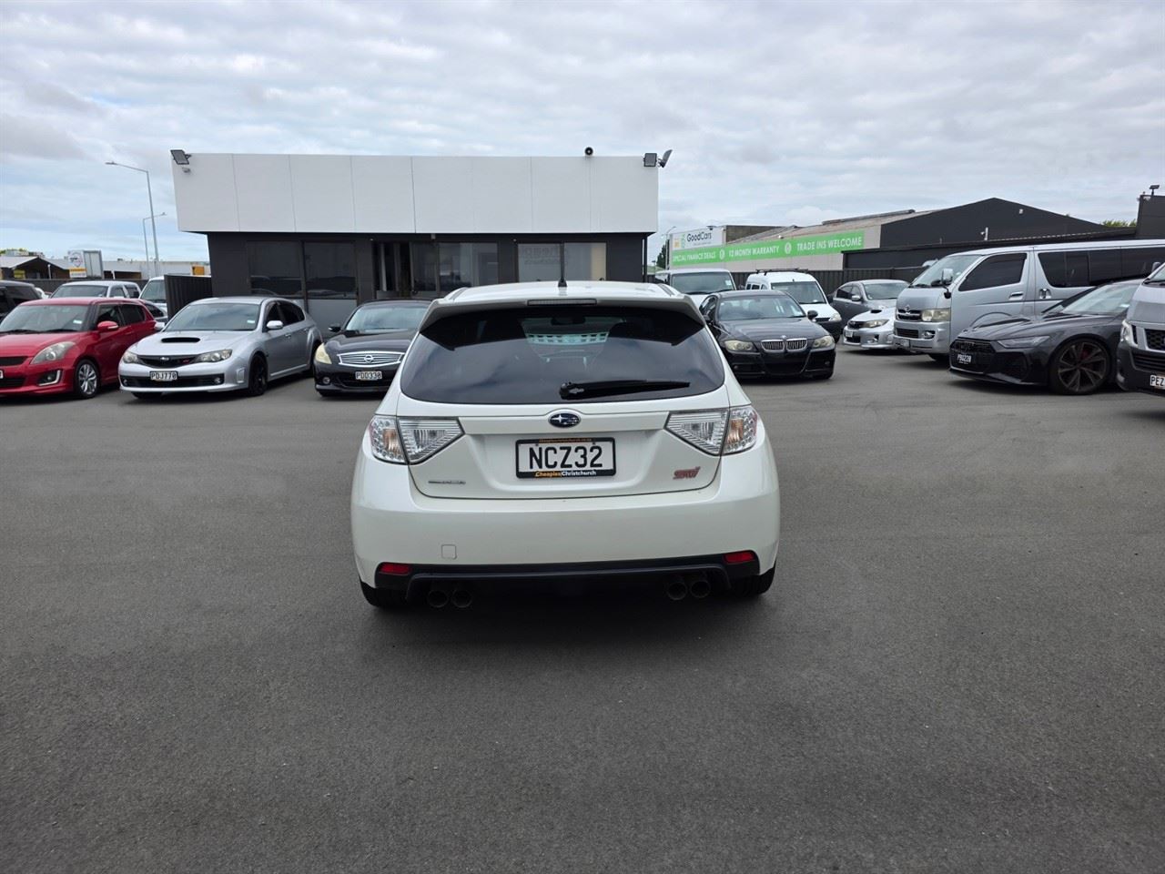 Vehicle image 3