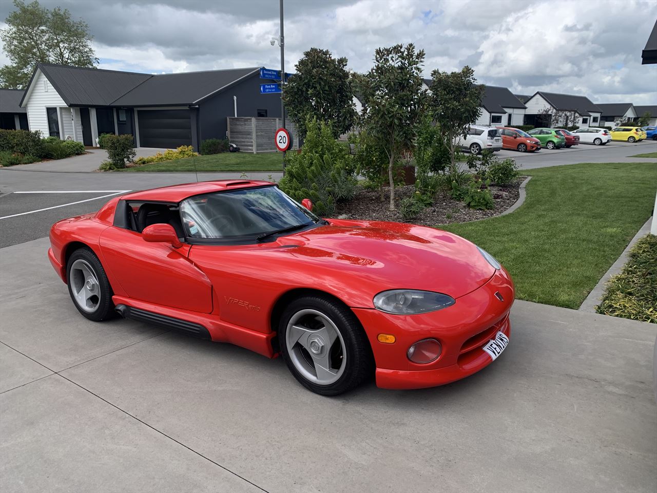 Vehicle image 5
