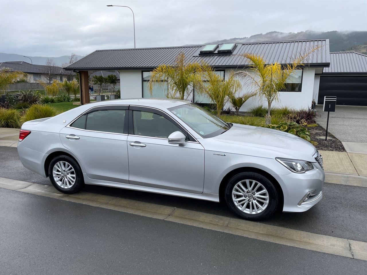 Vehicle image 1