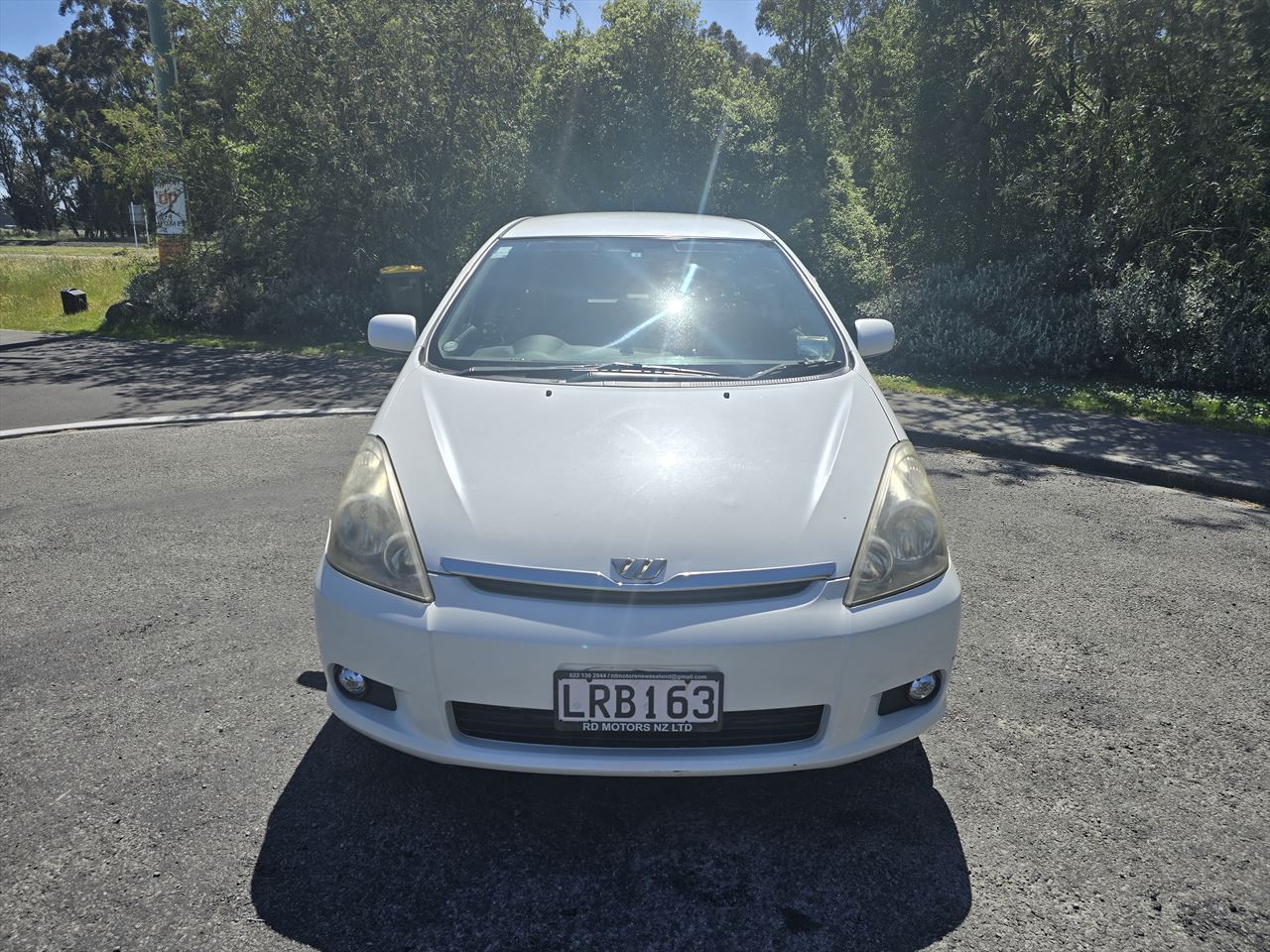 Vehicle image 4