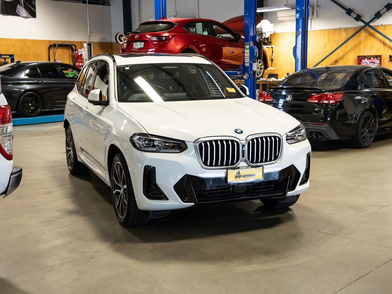 Vehicle image 3