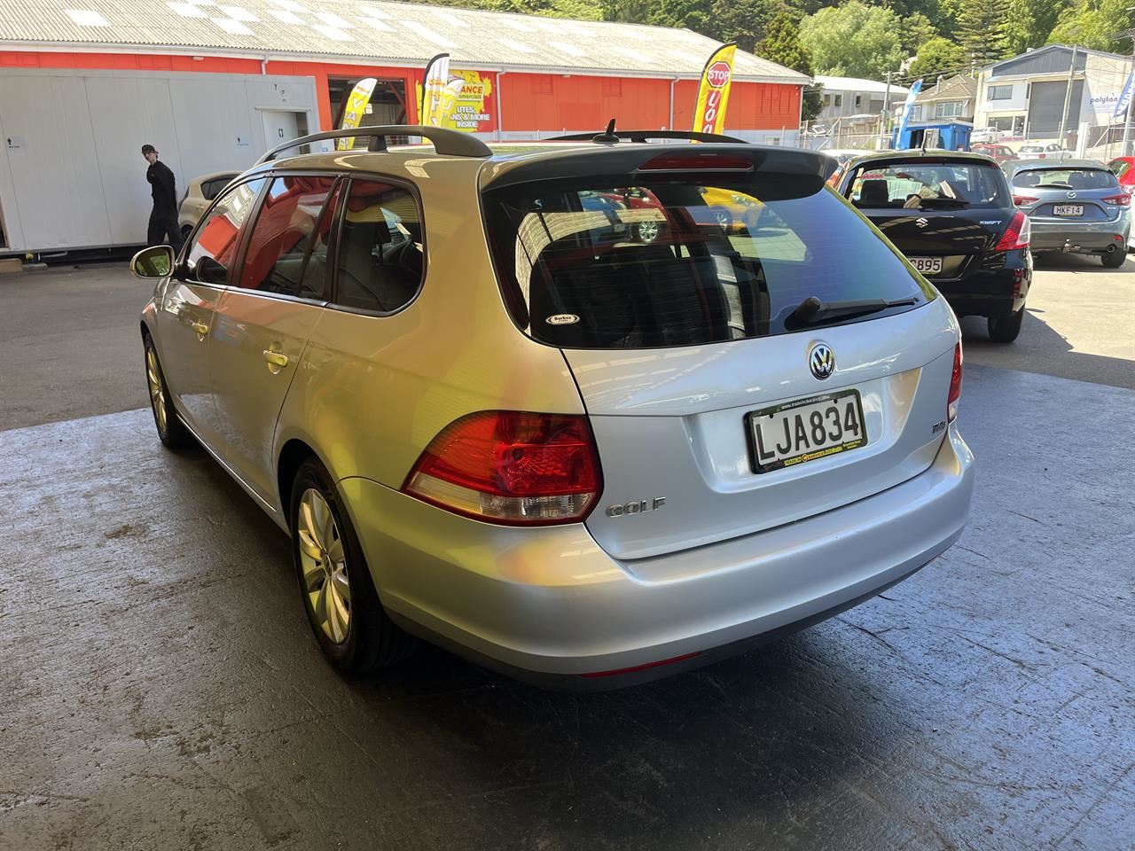 Vehicle image 4