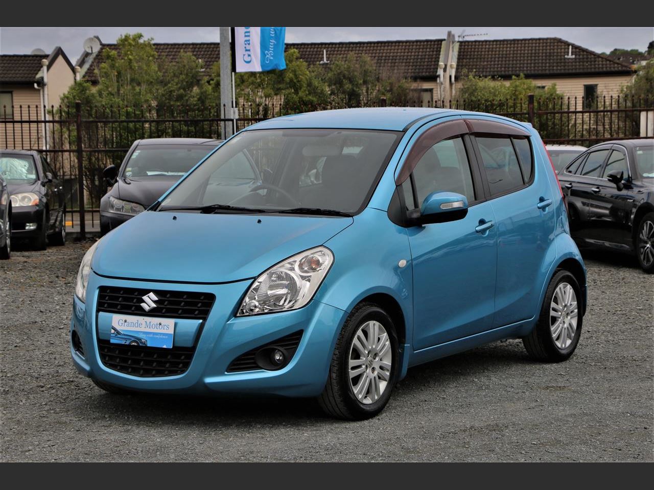Vehicle image 3