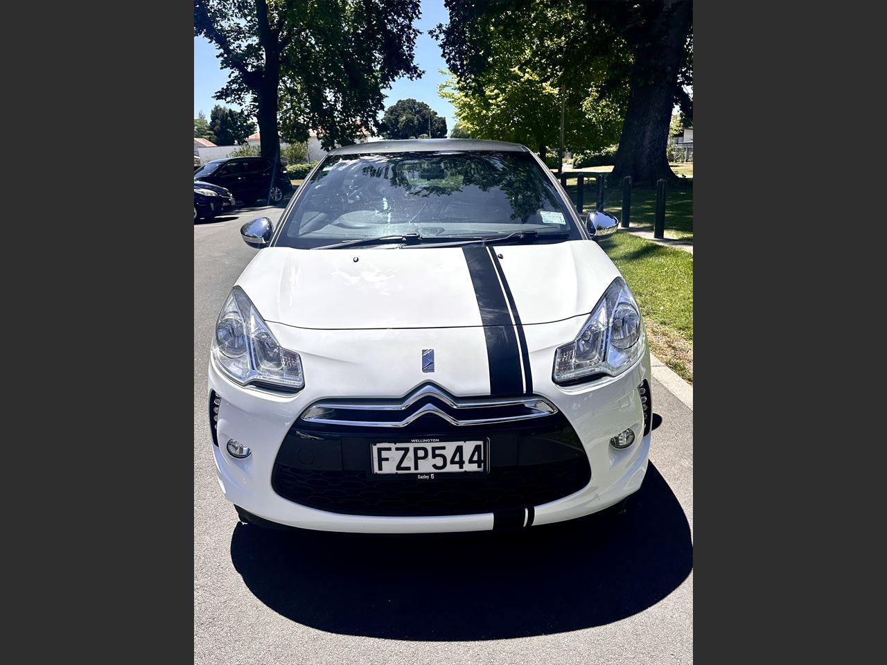 Vehicle image 2