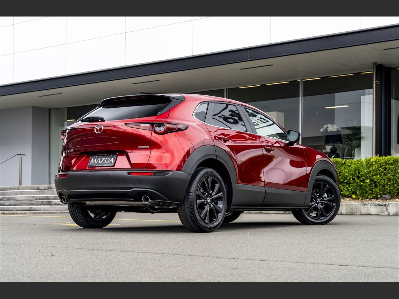 Vehicle image 4