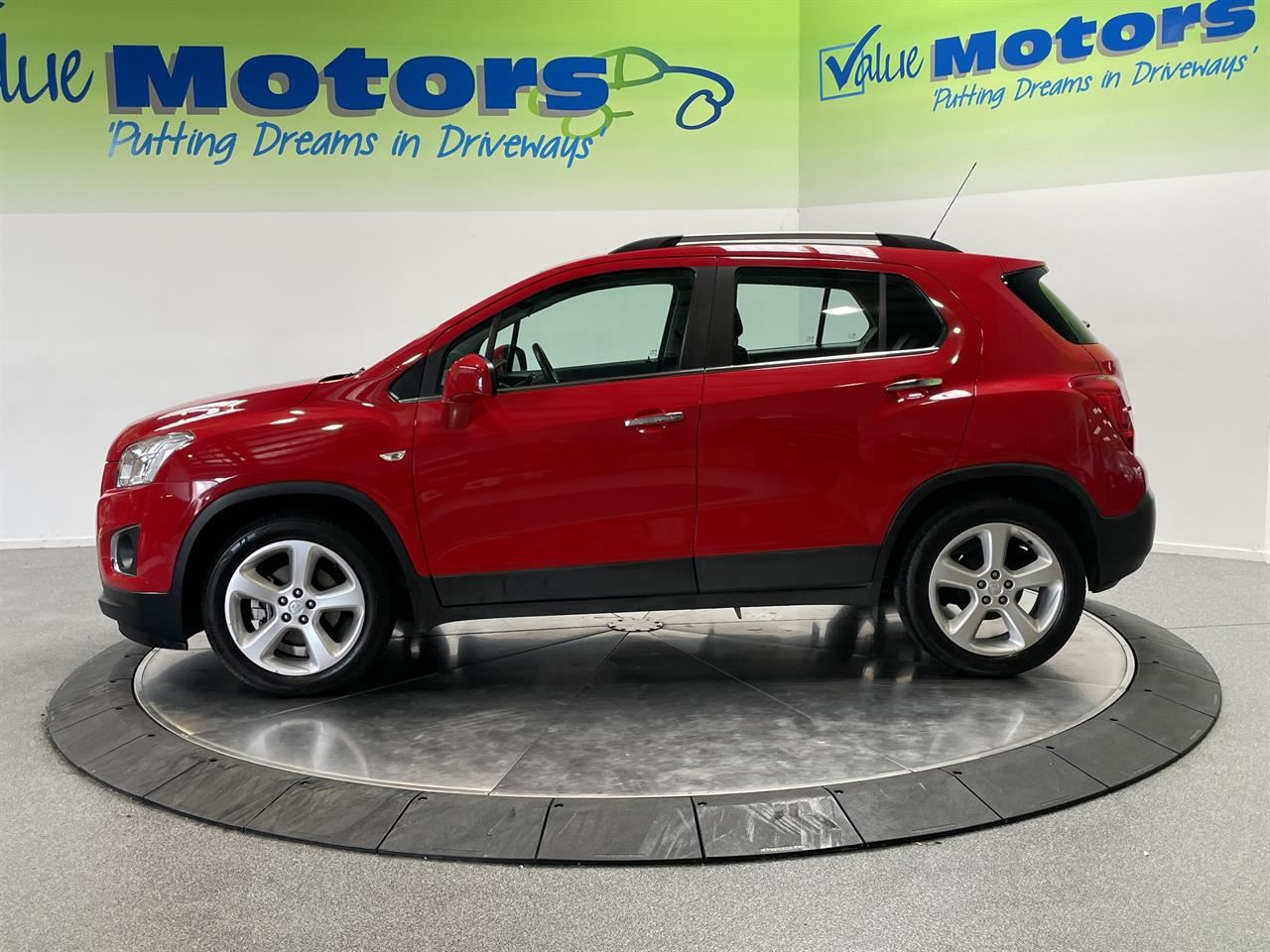 Vehicle image 4