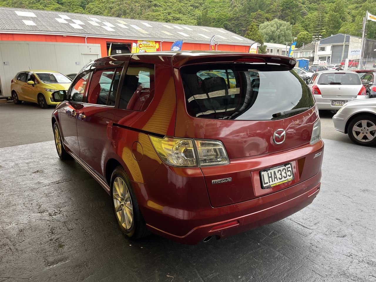 Vehicle image 4