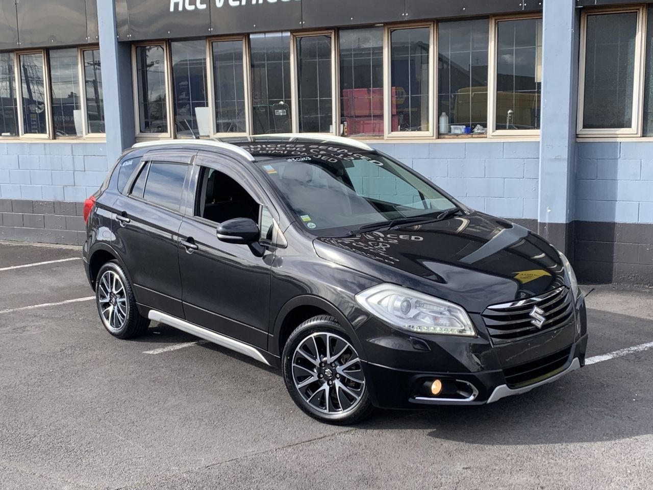 Vehicle image 1