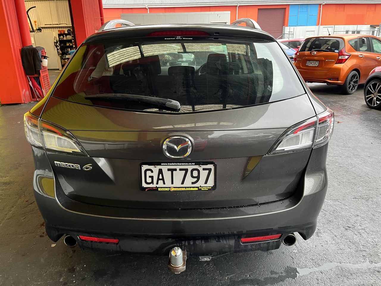 Vehicle image 5