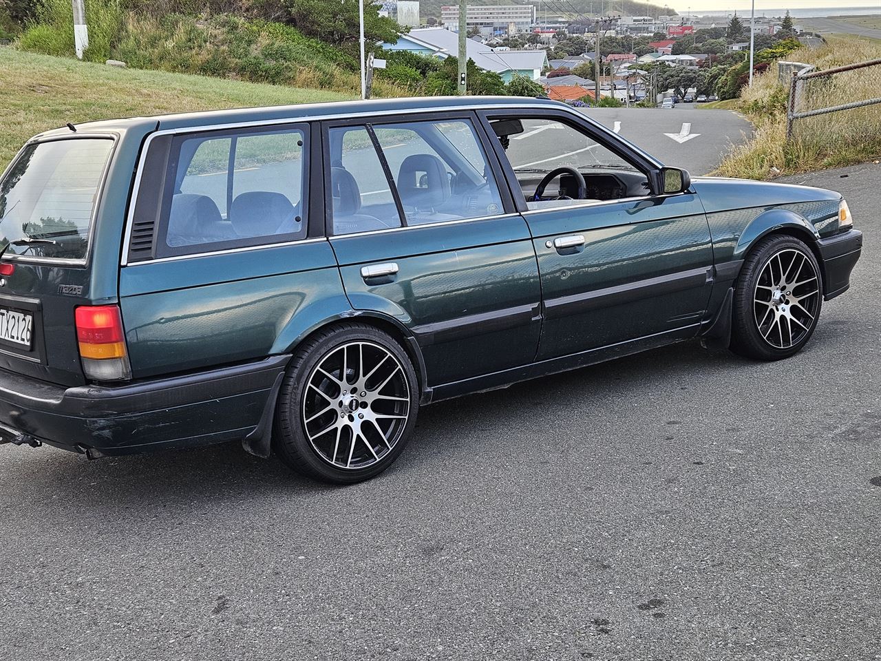 Vehicle image 5