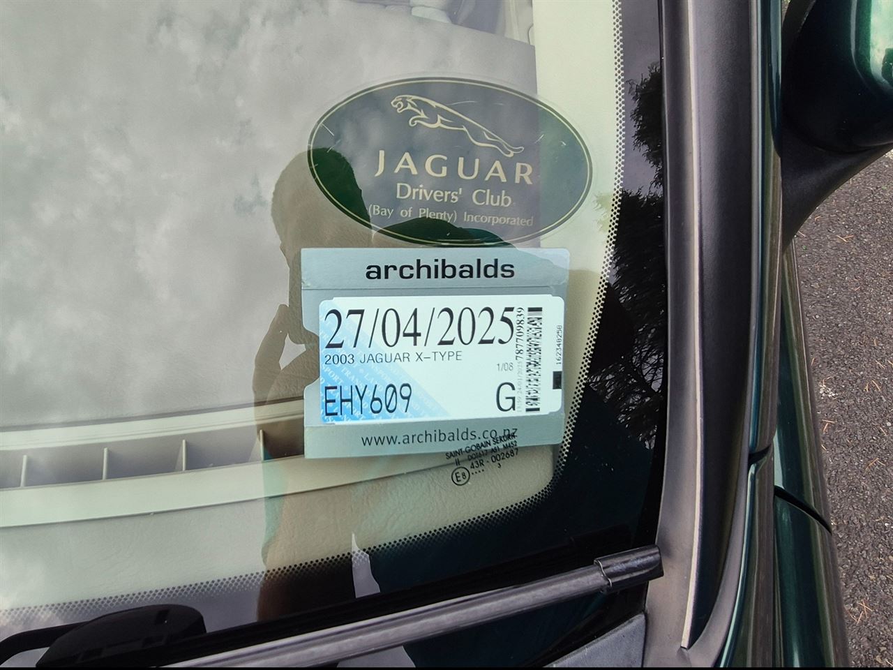 Vehicle image 3