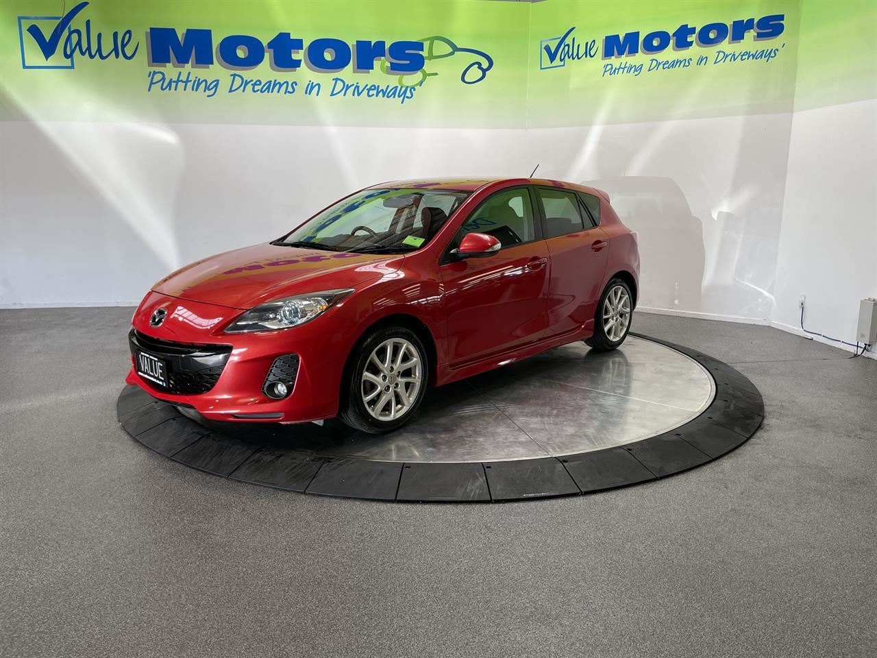 Vehicle image 3