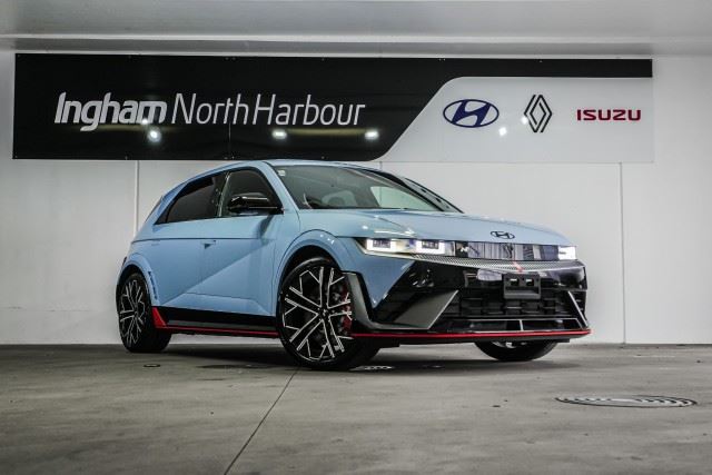 Vehicle image 1