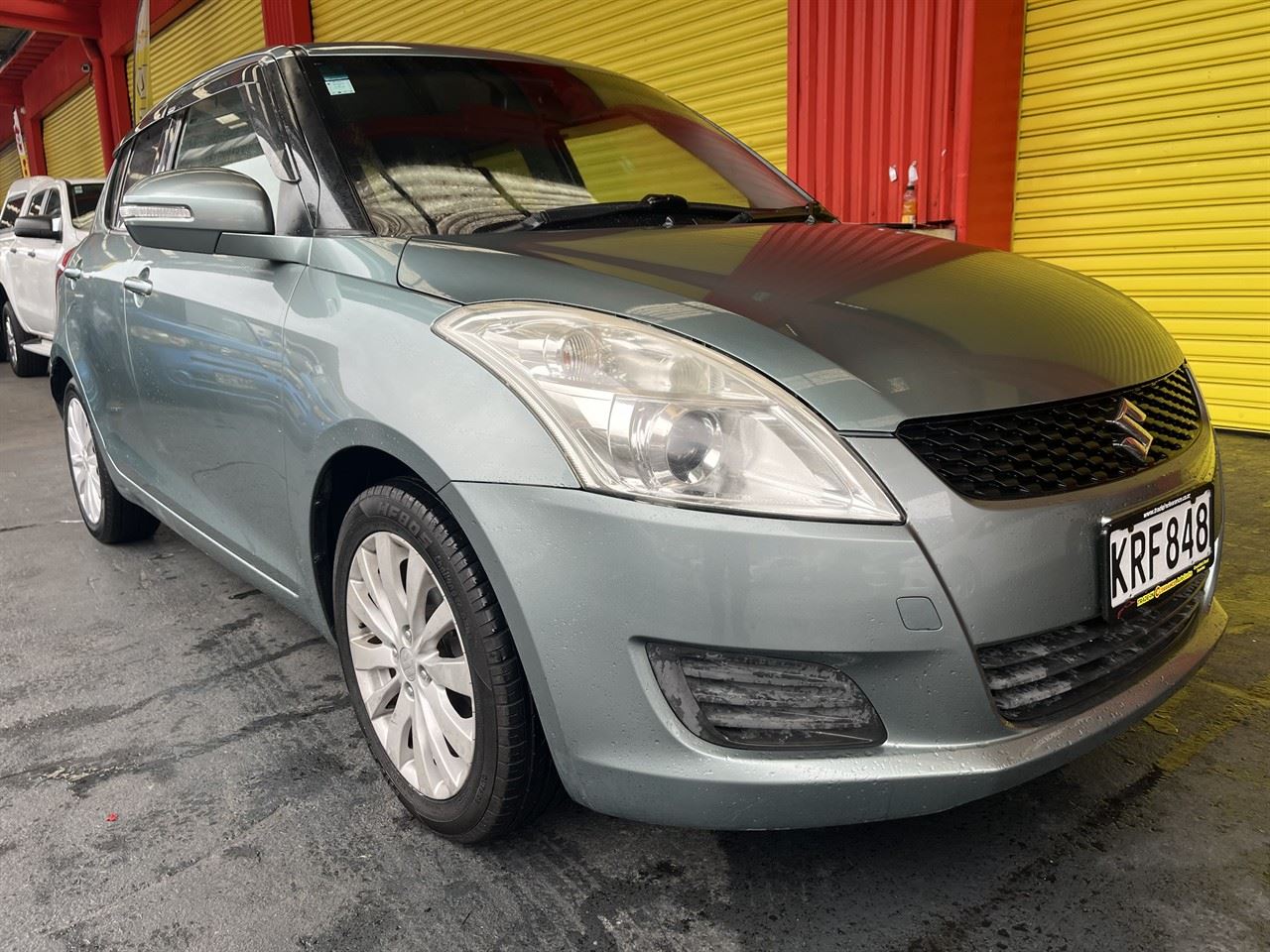 Vehicle image 1