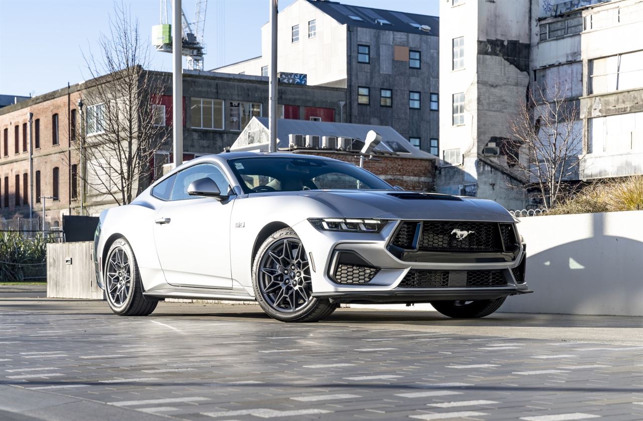 Vehicle image 1