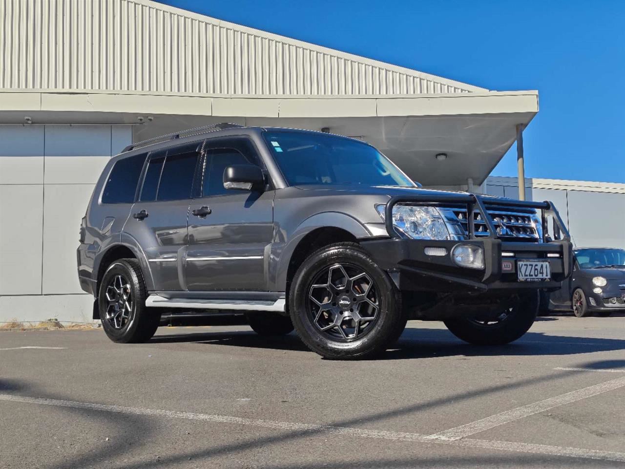 Vehicle image 1